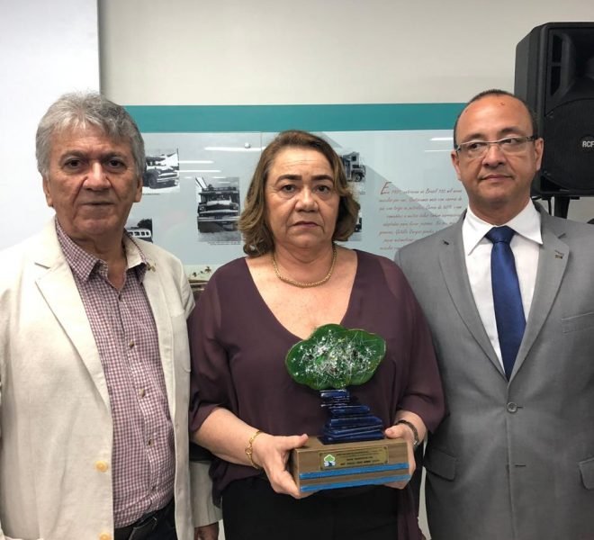 clovis.angela.vander