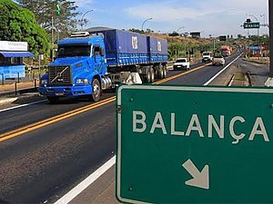 posto-pesagem-caminhao-caminhoes1