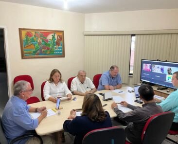 ReuniãoDiretoria.10.05